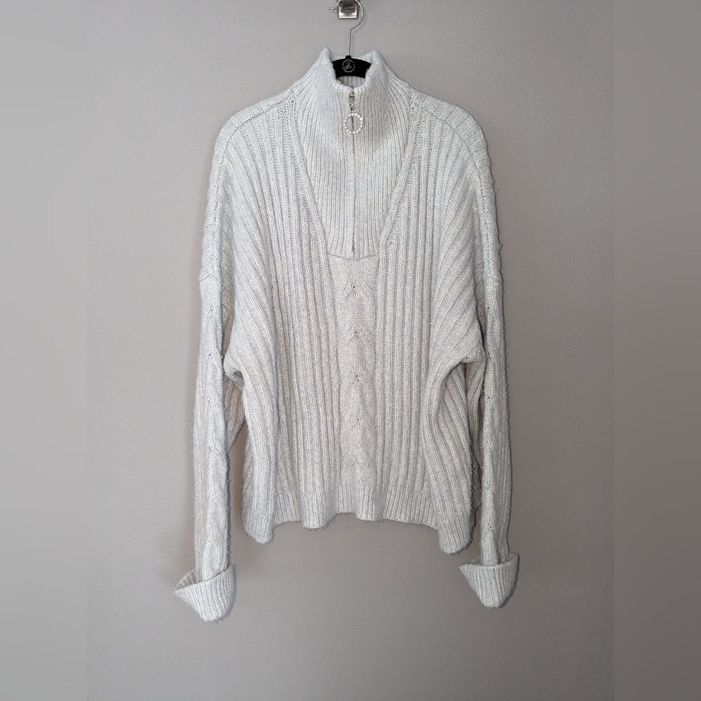 Venus Sweater. Women's light blue sweater. Women's size 2XL sweater.